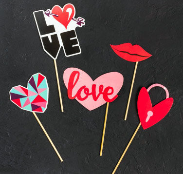 Valentines Day Party Ideas | Valentines Photo Props