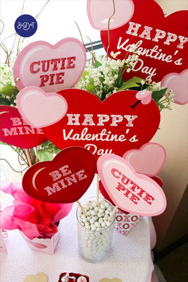 Valentines Day Theme | Valentine's Day Centerpieces